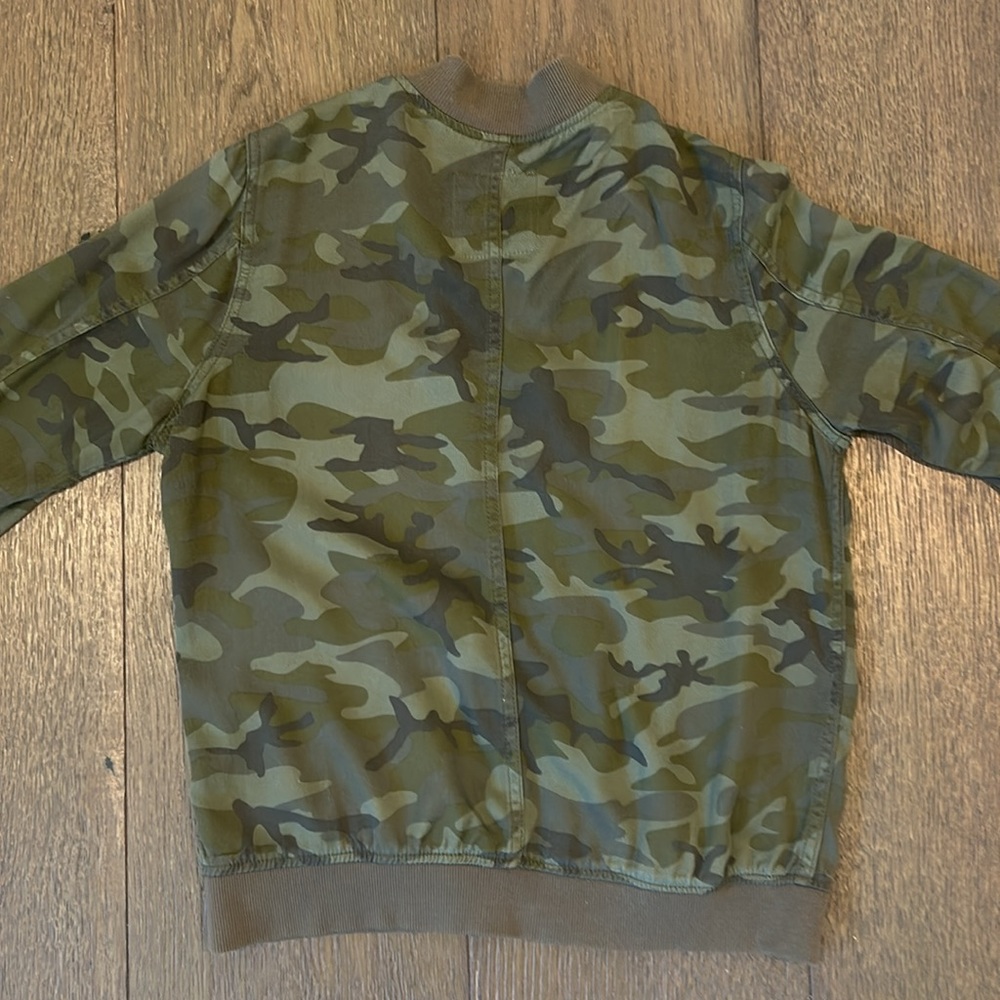 Light Weight Camouflage Jacket - Picture 7 of 9